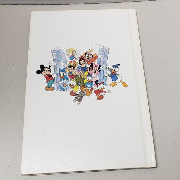 Disney 1988 Book: Goofy Goes to the Supermarket - Picture 2 of 5